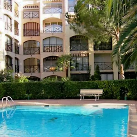 公寓 Steddy Les Coralines 圣马克西姆